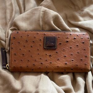 Dooney & Bourke Tan Ostrich Leather Wallet